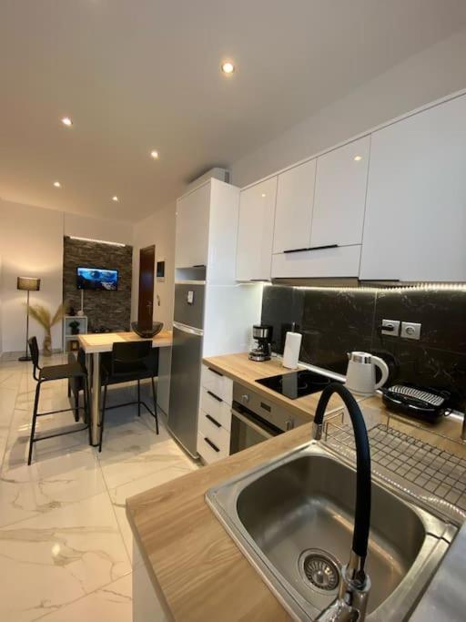 Esteticaapartments. Rhodes City Kültér fotó